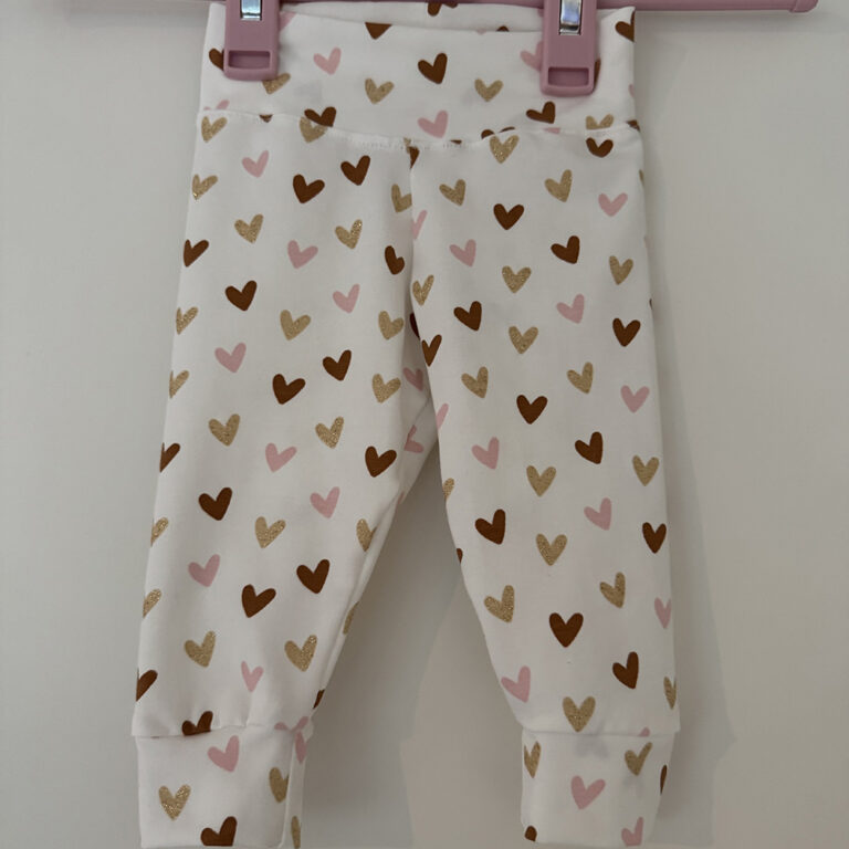 Lief hartjes broekje – comfy & cute