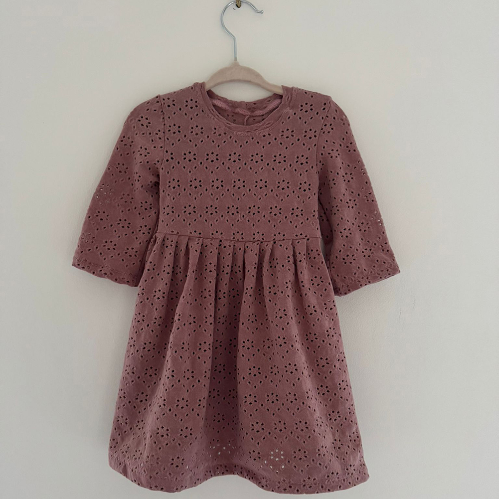 Zachte Broderie Jurk