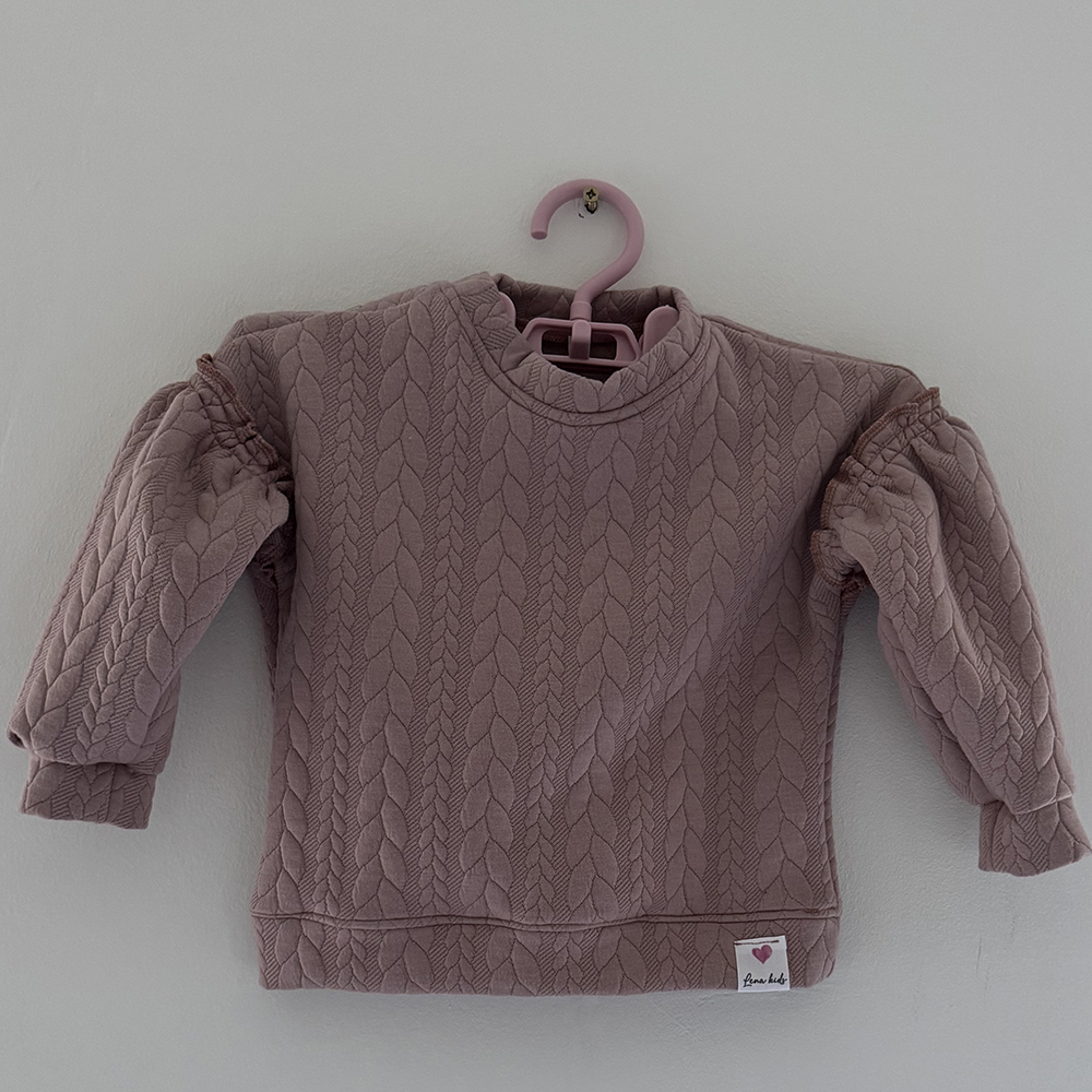 Kindertrui met pofmouwen